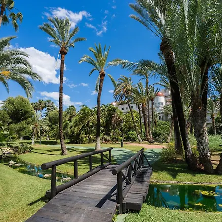 公寓 - Beachfront Luxury Apartment, 5br Playas Del Duque *