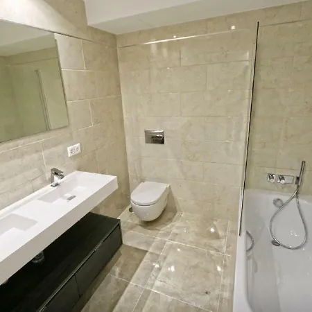 Appartement Beachfront Luxury Residence, Playas Del Duque, Puerto Banus, *